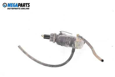 Помпичка за чистачки за Ford Fiesta V Hatchback (11.2001 - 03.2010)