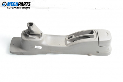 Централна конзола за Nissan Micra III Hatchback (01.2003 - 06.2010)
