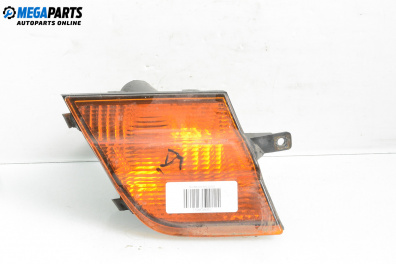 Мигач за Nissan Micra III Hatchback (01.2003 - 06.2010), хечбек, позиция: дясна