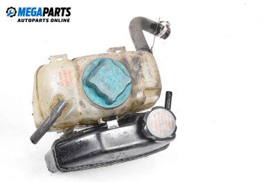 Казанче за антифриз за Volvo V70 II Estate (11.1999 - 12.2008) 2.4 D5, 163 к.с.