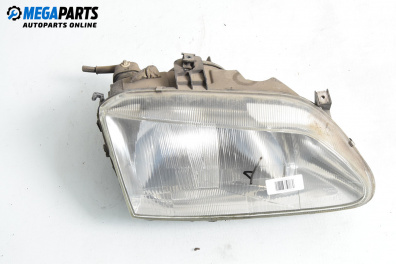 Фар за Renault Megane I Hatchback (08.1995 - 12.2004), хечбек, позиция: дясна