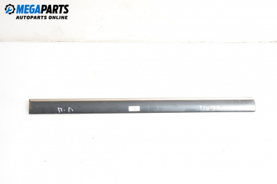 Външни лайсни за Mercedes-Benz E-Class Sedan (W210) (06.1995 - 08.2003), седан, позиция: лява