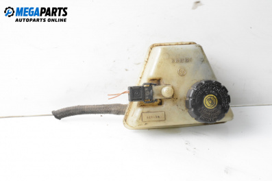 Казанче за спирачна течност за Mercedes-Benz E-Class Sedan (W210) (06.1995 - 08.2003)