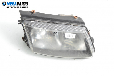 Фар за Volkswagen Passat III Sedan B5 (08.1996 - 12.2001), седан, позиция: дясна