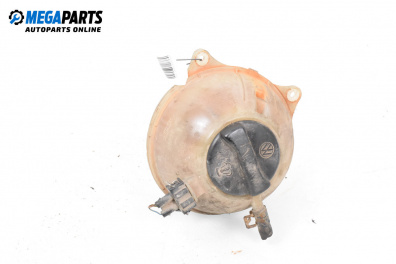 Казанче за антифриз за Volkswagen Passat II Variant B3, B4 (02.1988 - 06.1997) 1.8, 90 к.с.