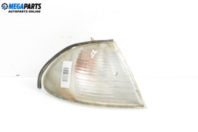 Мигач за BMW 3 Series E46 Sedan (02.1998 - 04.2005), седан, позиция: дясна