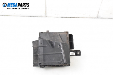 Филтърна кутия за Volkswagen Passat III Sedan B5 (08.1996 - 12.2001) 1.9 TDI