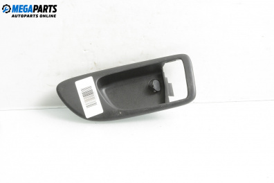 Интериорна пластмаса за Mazda 6 Station Wagon I (08.2002 - 12.2007), 4+1 вр., комби, позиция: дясна