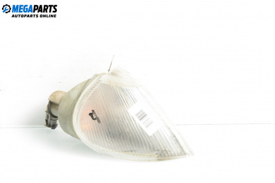 Мигач за Renault Laguna I Hatchback (11.1993 - 08.2002), хечбек, позиция: дясна