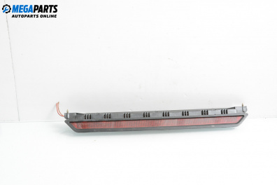 Трети стоп за Volkswagen Passat III Variant B5 (05.1997 - 12.2001), комби