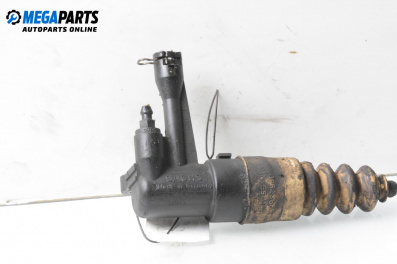 Долна помпа за съединител за Volkswagen Passat III Variant B5 (05.1997 - 12.2001)