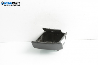 Пепелник за Daewoo Tacuma Minivan (09.2000 - 11.2008)