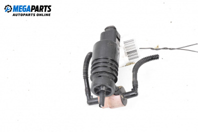 Помпичка за чистачки за Volkswagen Golf IV Hatchback (08.1997 - 06.2005)