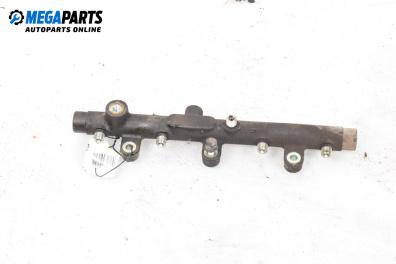 Горивна рейка за Peugeot 406 Sedan (08.1995 - 01.2005) 2.0 HDI 110, 109 к.с.