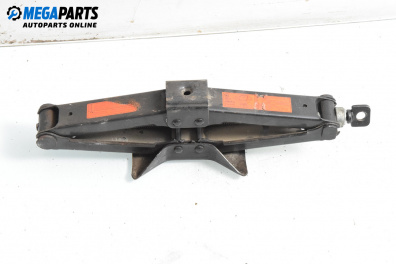 Крик за Kia Sportage SUV I (04.1994 - 04.2005)