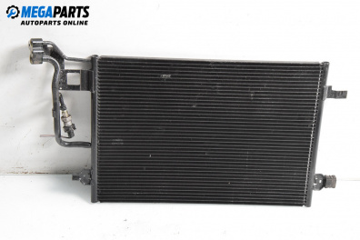 Климатичен радиатор за Volkswagen Passat IV Sedan B5.5 (10.2000 - 12.2005) 2.0, 115 к.с.