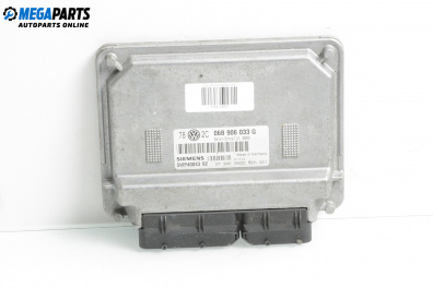 Компютър двигател за Volkswagen Passat IV Sedan B5.5 (10.2000 - 12.2005) 2.0, 115 к.с., № 06B 906 033 G