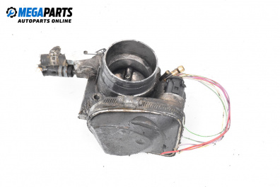 Дроселова клапа за Volkswagen Passat IV Sedan B5.5 (10.2000 - 12.2005) 2.0, 115 к.с.