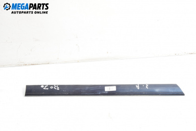 Външна лайсна врата за Mercedes-Benz C-Class Estate (S202) (06.1996 - 03.2001), комби, позиция: задна, дясна