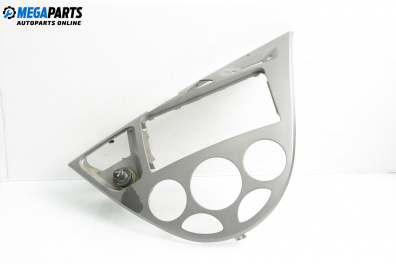 Централна конзола за Ford Focus I Hatchback (10.1998 - 12.2007)