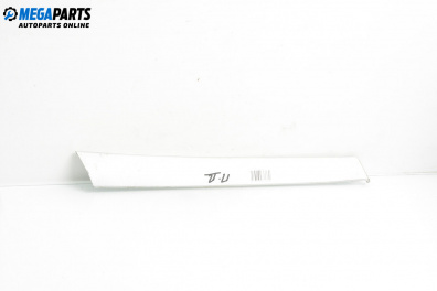 Интериорна лайсна за Audi A3 Sportback I (09.2004 - 03.2015), 4+1 вр., хечбек