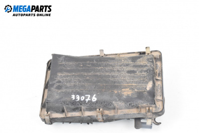 Пластмасов капак за Nissan Micra II Hatchback (01.1992 - 02.2003), 2+1 вр., хечбек