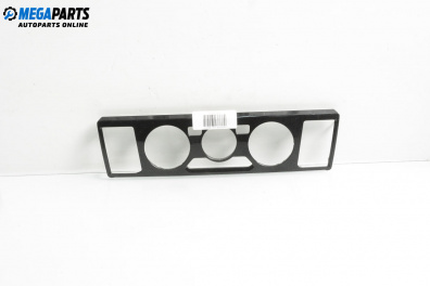 Централна конзола за Volkswagen Up Hatchback (08.2011 - ...)