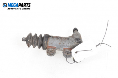 Долна помпа за съединител за Toyota Yaris Hatchback II (01.2005 - 12.2014)