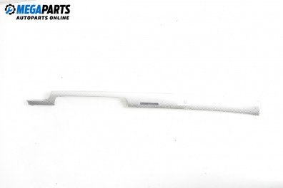 Интериорна лайсна за Audi A4 Sedan B6 (11.2000 - 12.2004), 4+1 вр., седан