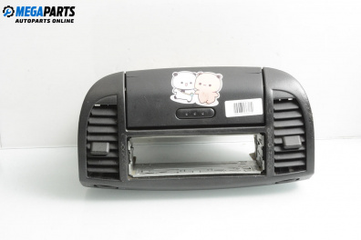 Централна конзола за Nissan Micra III Hatchback (01.2003 - 06.2010)