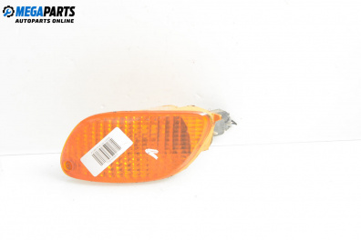 Мигач за Ford Focus I Hatchback (10.1998 - 12.2007), хечбек, позиция: лява