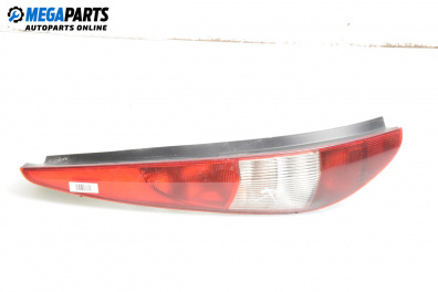 Стоп за Ford Mondeo III Turnier (10.2000 - 03.2007), комби, позиция: дясна