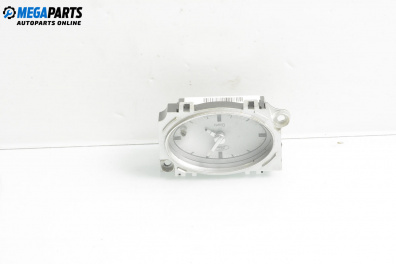 Часовник за Ford Mondeo III Turnier (10.2000 - 03.2007)