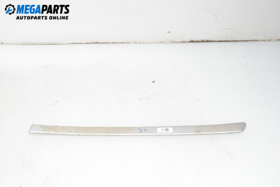 Външна лайсна врата за Audi A4 Sedan B6 (11.2000 - 12.2004), седан, позиция: задна, лява