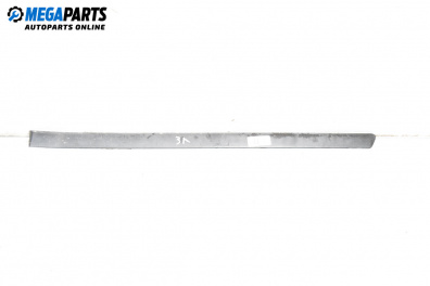 Лайсна за Volkswagen Passat III Variant B5 (05.1997 - 12.2001), комби, позиция: задна, лява