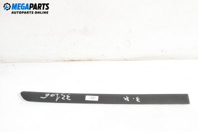 Лайсна за Volkswagen Golf V Hatchback (10.2003 - 02.2009), хечбек, позиция: задна, дясна