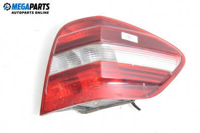 Стоп за Mercedes-Benz M-Class SUV (W164) (07.2005 - 12.2012), джип, позиция: дясна