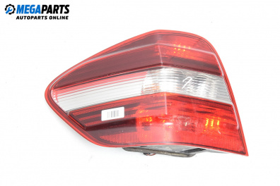 Стоп за Mercedes-Benz M-Class SUV (W164) (07.2005 - 12.2012), джип, позиция: лява