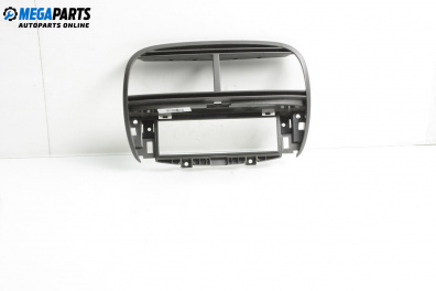 Централна конзола за Fiat Punto Hatchback II (09.1999 - 07.2012)