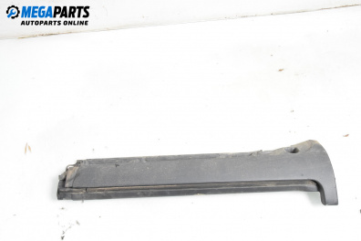 Праг за Volvo V70 II Estate (11.1999 - 12.2008), 4+1 вр., комби, позиция: дясна