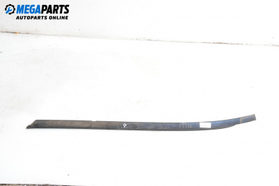 Външни лайсни за Volvo V70 II Estate (11.1999 - 12.2008), комби, позиция: дясна