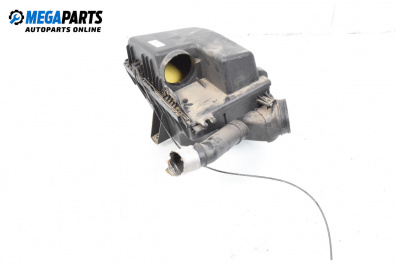 Филтърна кутия за Volvo V70 II Estate (11.1999 - 12.2008) 2.4