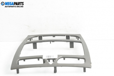 Централна конзола за Mercedes-Benz C-Class Sedan (W203) (05.2000 - 08.2007)