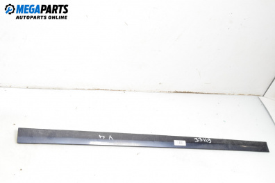 Външна лайсна врата за Mercedes-Benz C-Class Sedan (W203) (05.2000 - 08.2007), седан, позиция: предна, лява