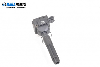 Запалителна бобина за Mercedes-Benz C-Class Sedan (W203) (05.2000 - 08.2007) C 200 Kompressor (203.045), 163 к.с., № NGKU5025