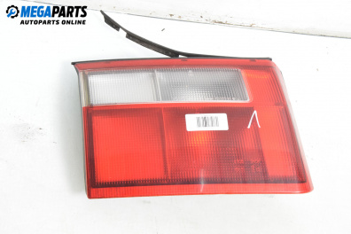 Вътрешен стоп за Toyota Carina E Sportswagon (02.1992 - 09.1997), комби, позиция: лява