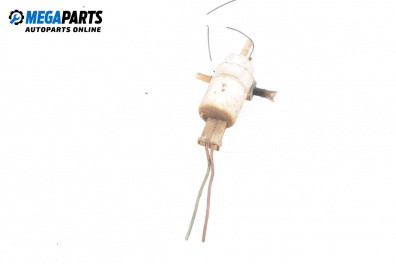 Помпичка за чистачки за Volkswagen Golf II Hatchback (08.1983 - 12.1992)