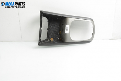 Централна конзола за Hyundai i30 Hatchback I (10.2007 - 11.2011)