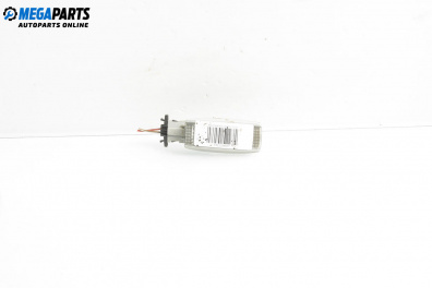 Плафон заден номер за Volkswagen Golf IV Hatchback (08.1997 - 06.2005), хечбек