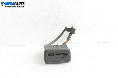 USB куплунг за Renault Clio IV Hatchback (11.2012 - 06.2019) 1.5 dCi 90, 90 к.с.